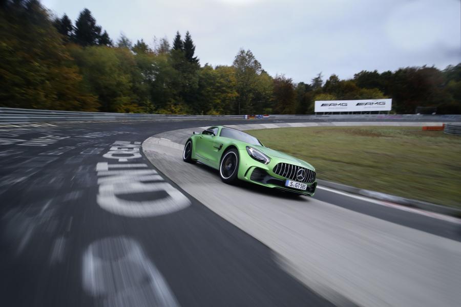  Mercedes-AMG GT R 2016 года  (фото 60 из 92)